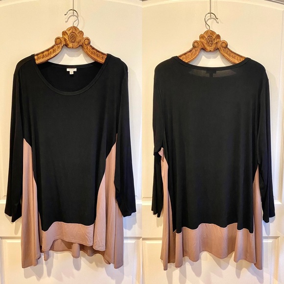 Avenue Black Color Block Tunic Top Size 30/32 - Picture 1 of 4